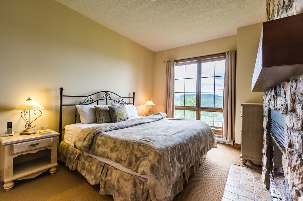 Equinox - Rvmt Hotel Mont-Tremblant Exterior photo